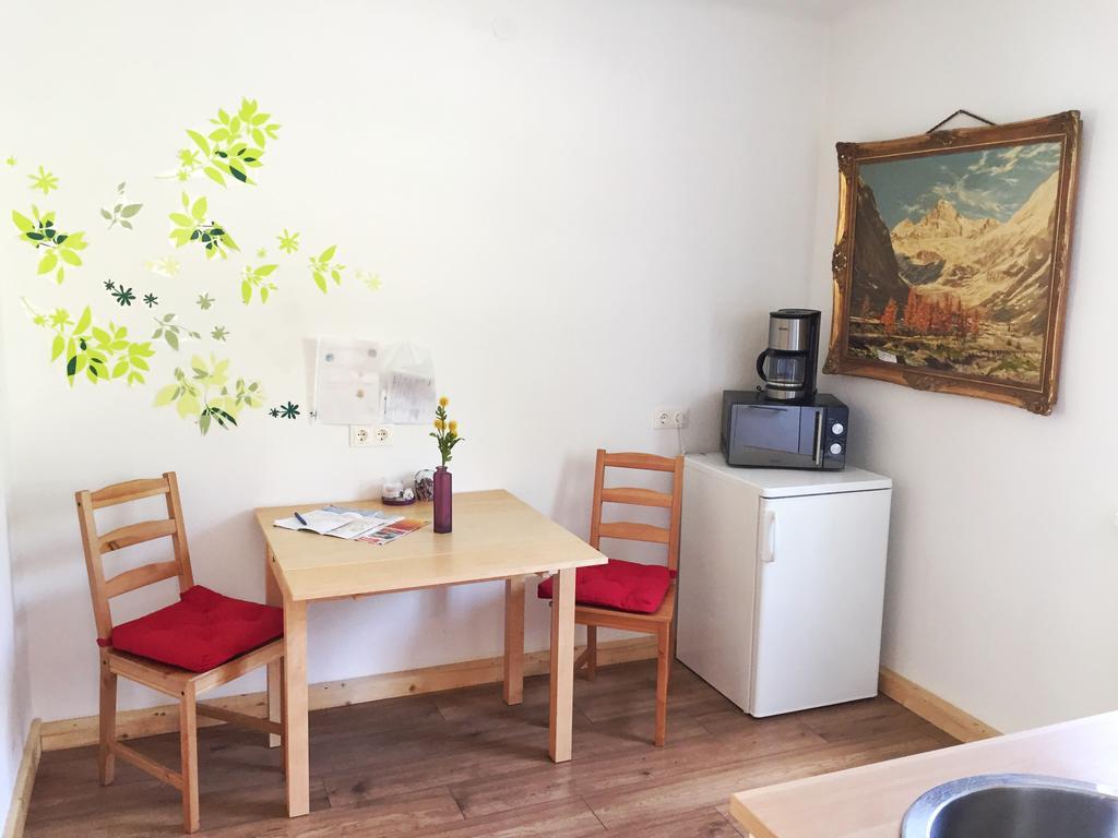 Book-A-Room Salzburg Apartment 5-6-7-8 Exterior photo